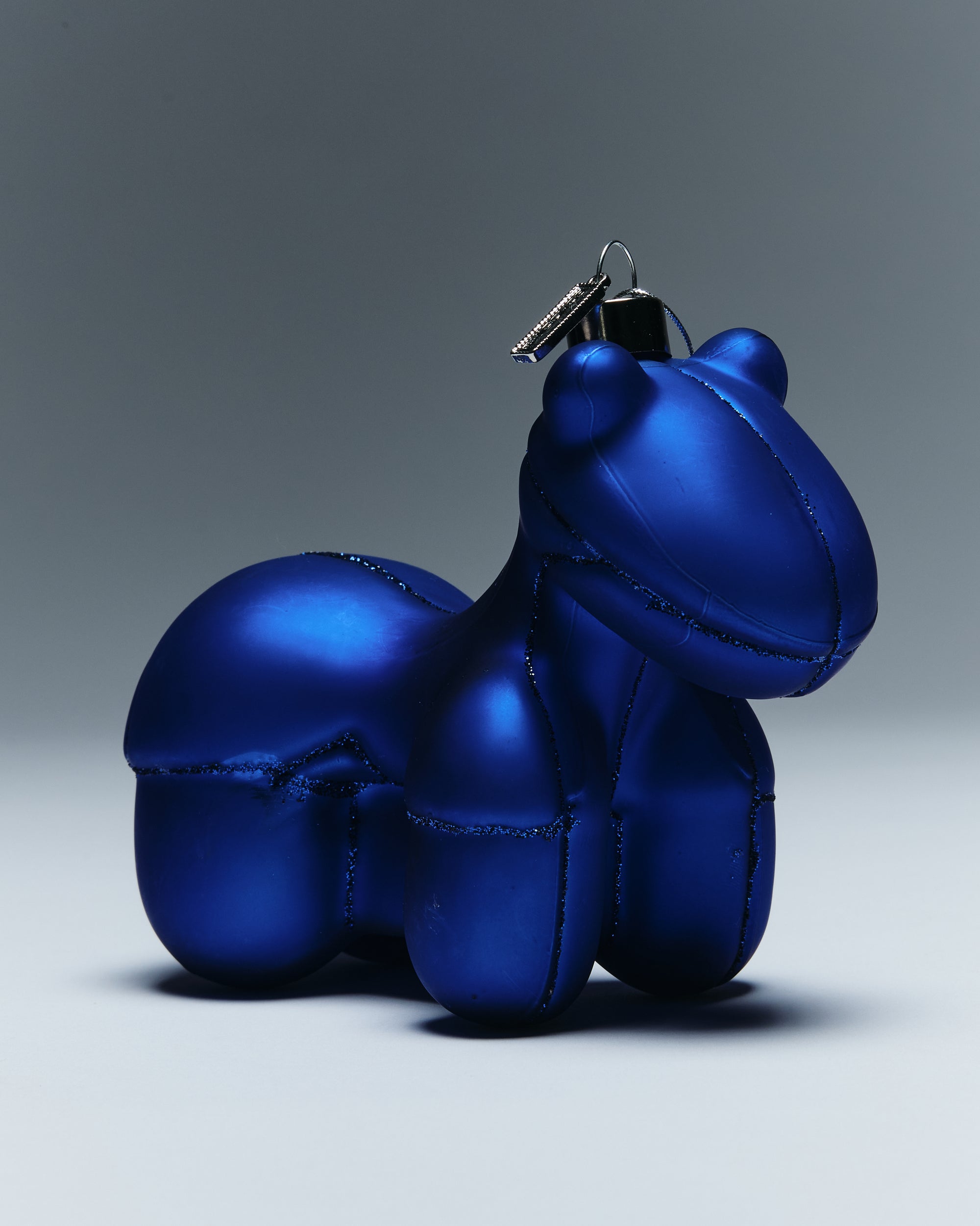 BONDDING JOY CHAIR ORNAMENT