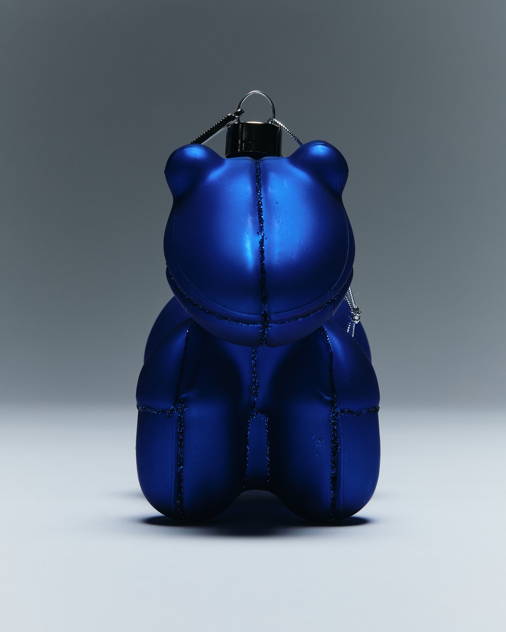 BONDDING JOY CHAIR ORNAMENT