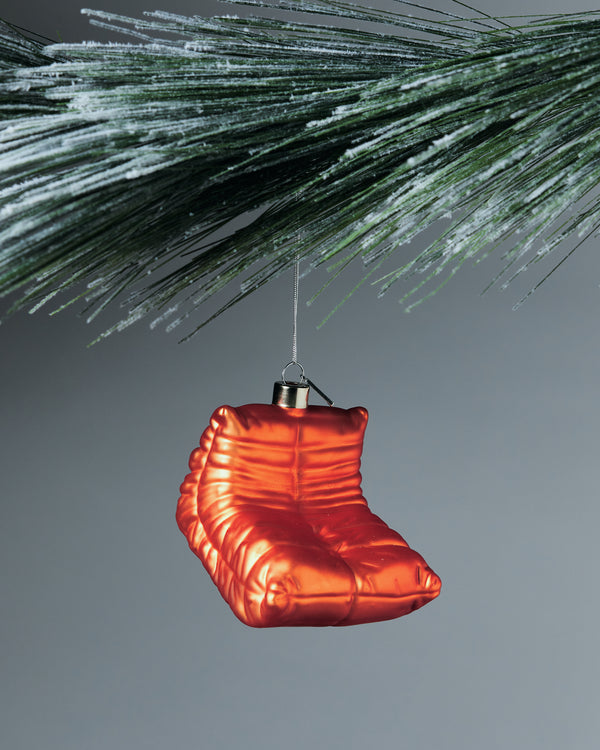 BONDDING SURRENDER CHAIR ORNAMENT