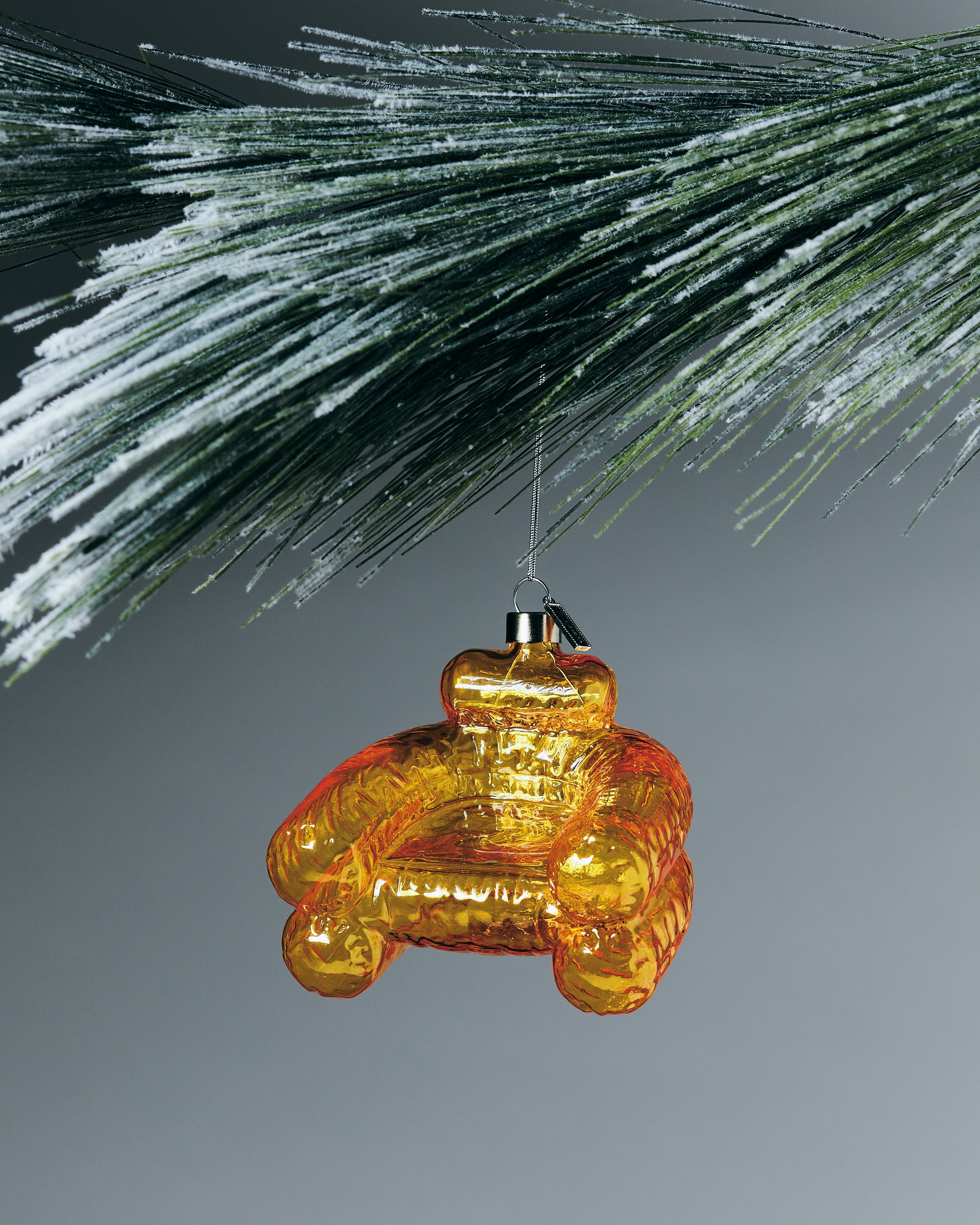 BONDDING PLAY CHAIR CHRISTMAS ORNAMENT