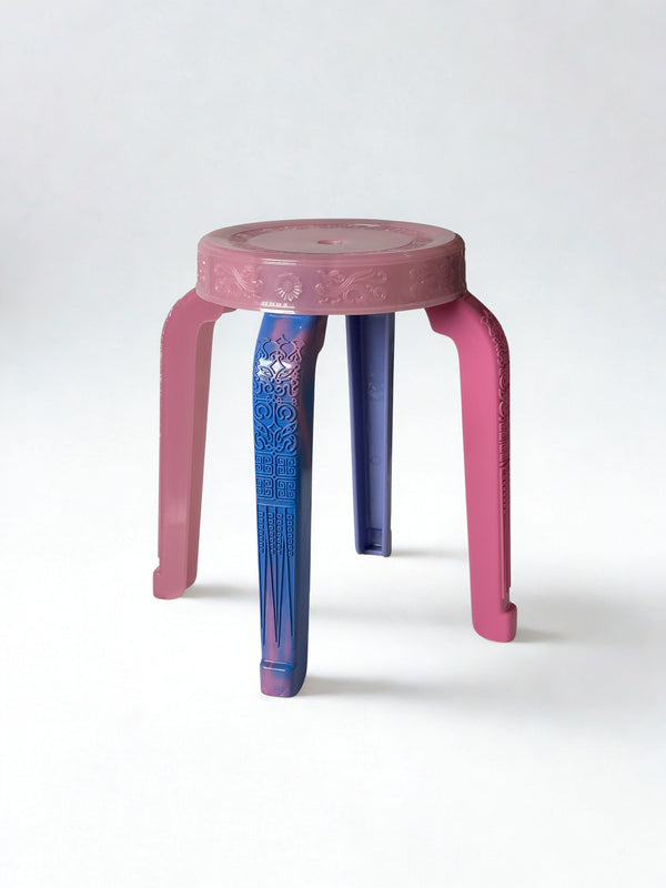 RUMBA BOR CHOEI RECYCLED PLASTIC STOOL