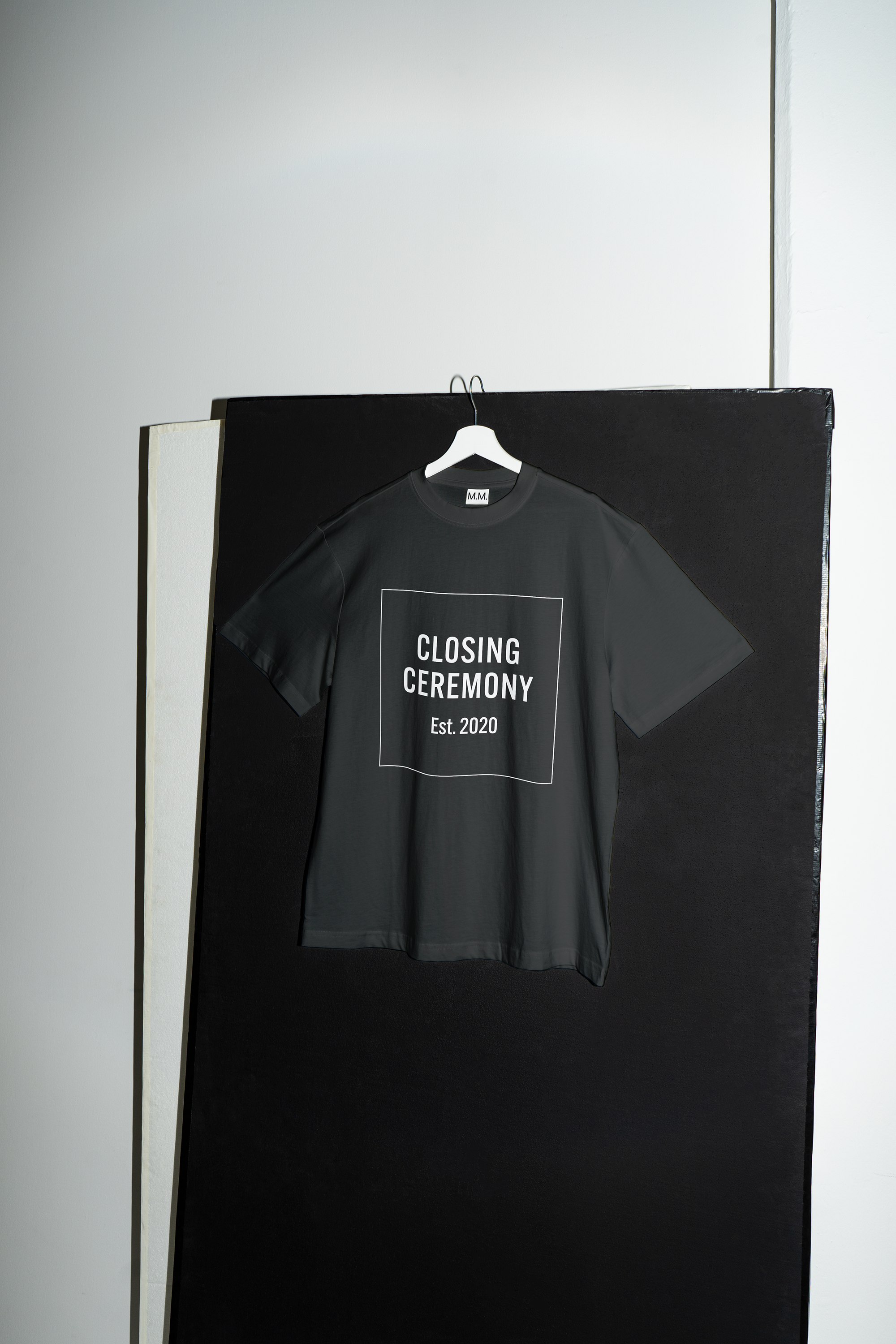 BONDDING "CLOSING CEREMONY" T-SHIRT