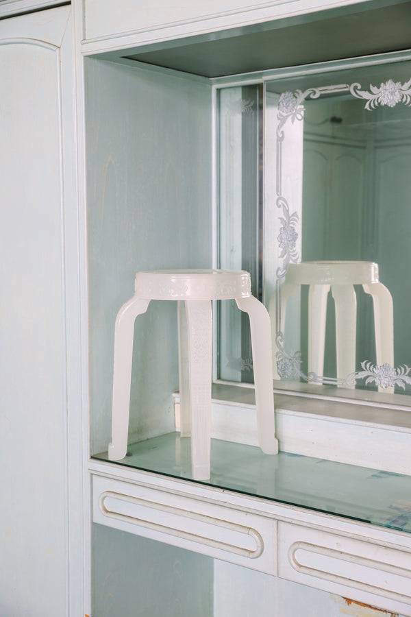 RUMBA BOR CHOEI RECYCLED PLASTIC STOOL